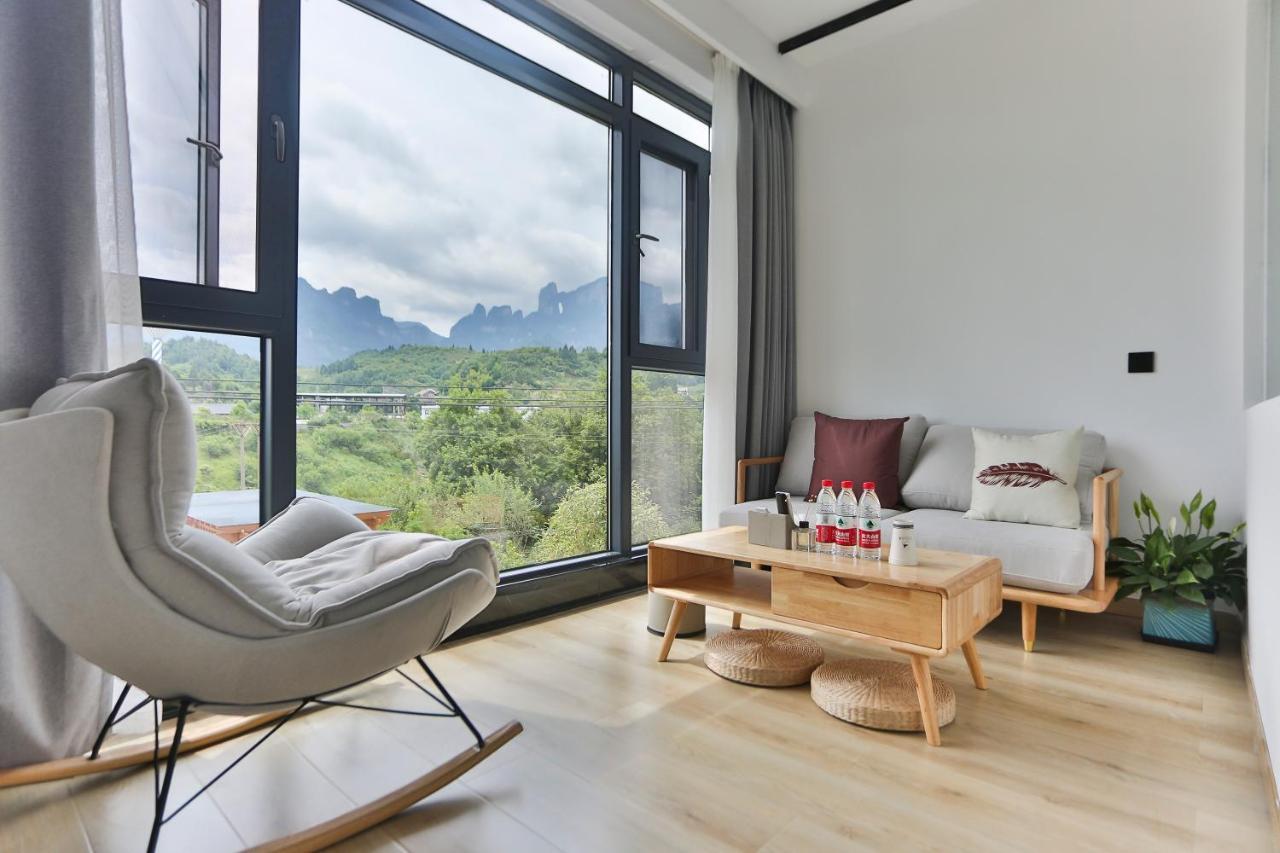 Heaven'S Gate Home Stay --Free Pick Up Service--Panoramic View Of Tianmen Mountain Жангжиаже Екстериор снимка