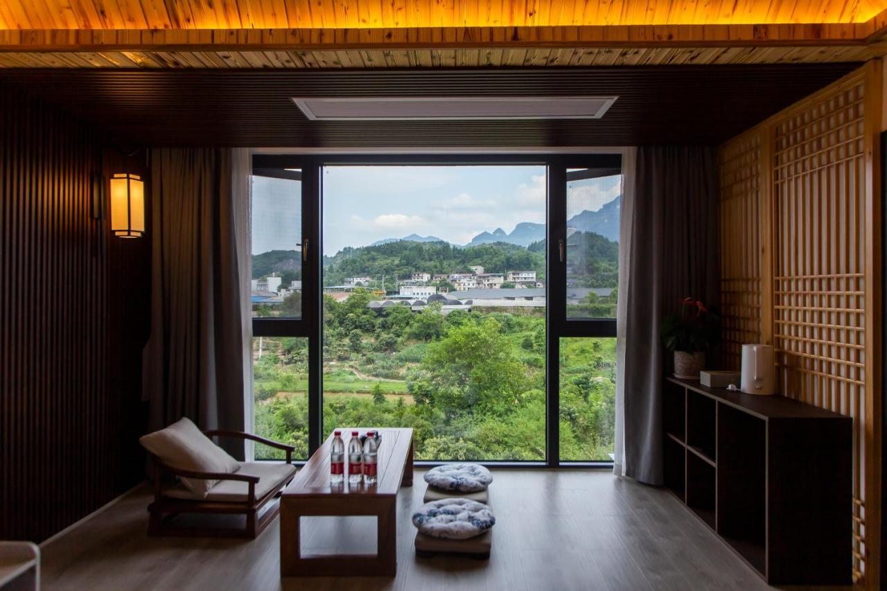Heaven'S Gate Home Stay --Free Pick Up Service--Panoramic View Of Tianmen Mountain Жангжиаже Екстериор снимка